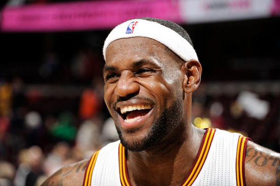 哈维·阿隆索将姆巴佩与克里斯蒂亚诺·罗纳尔多相提并论（哈维·阿隆索称姆巴佩可与克里斯蒂亚诺·罗纳尔多比肩）