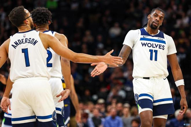 巴萨因对阵毕包时下半场延迟出场，被西足协纪律委员会警告（巴萨因对毕尔巴鄂竞技下半场出场延误遭西足协纪律委员会警告）